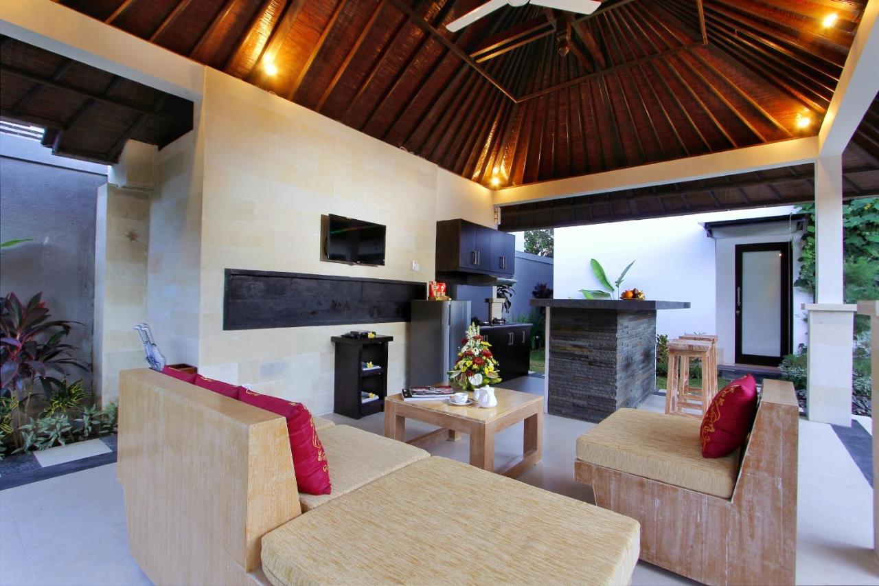 Agata Villas Seminyak Экстерьер фото