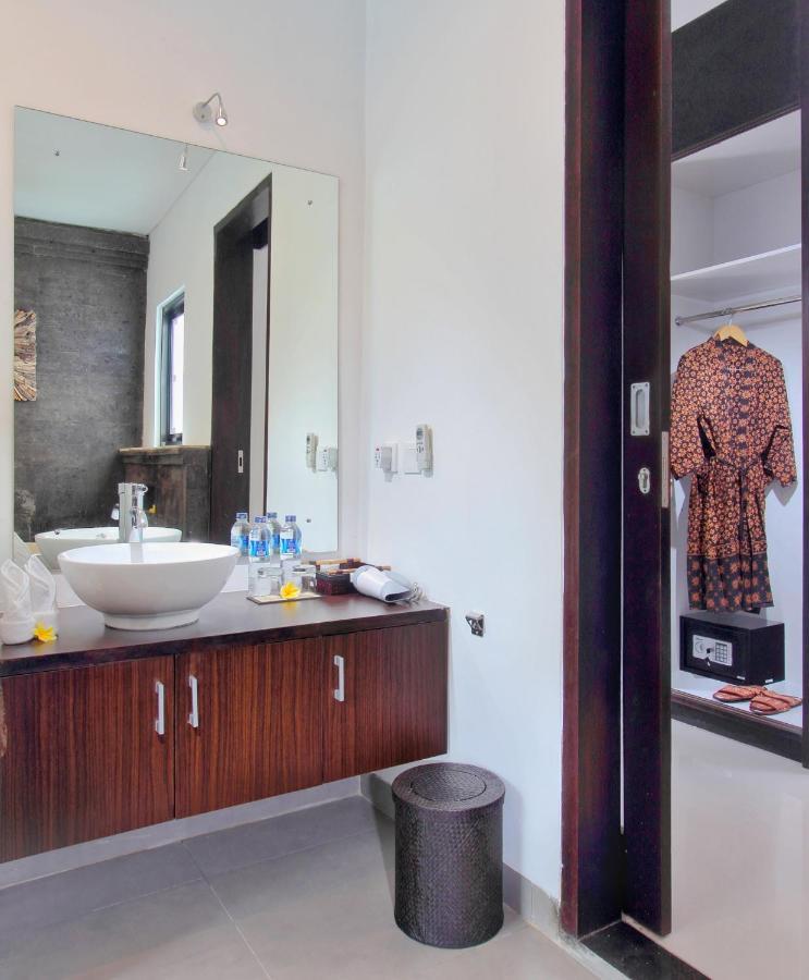 Agata Villas Seminyak Экстерьер фото